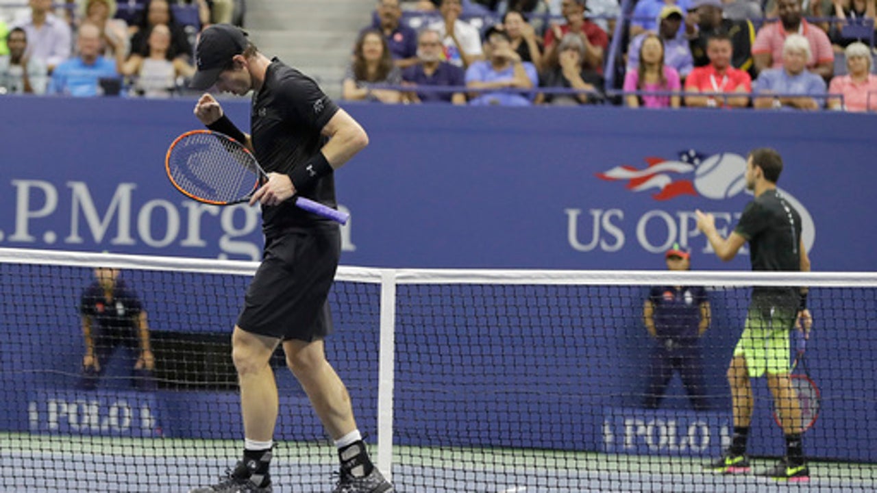 The Latest: Croatian teen Konjuh upsets Radwanska at US Open